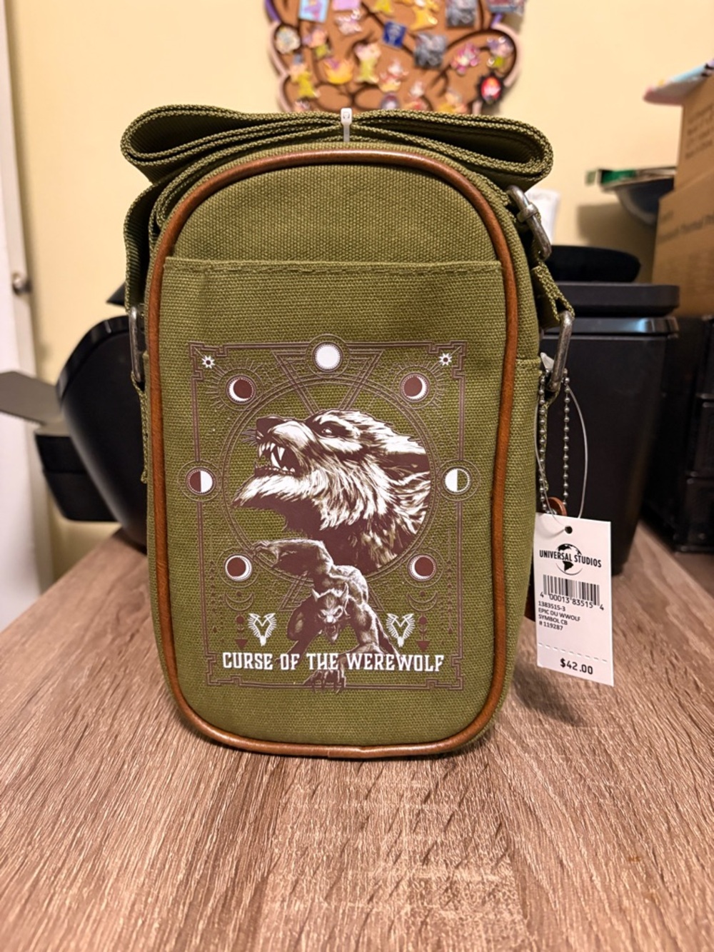 Universal Epic Dark Universe Curse of the Werewolf Symbol Sling Crossbody Bag
